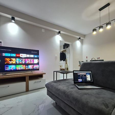 Mias Luxury Apartment Rijeka Exterior photo