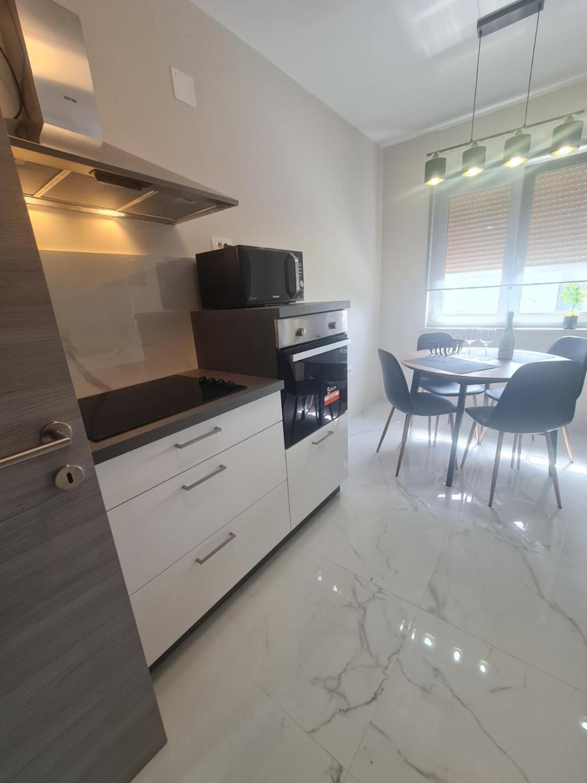 Mias Luxury Apartment Rijeka Exterior photo